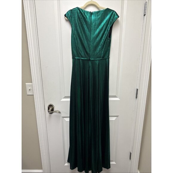 Mac Duggal Size 2 Green 27156 Cap Sleeve Deep V Neck High Slit Metallic Gown - Picture 14 of 16